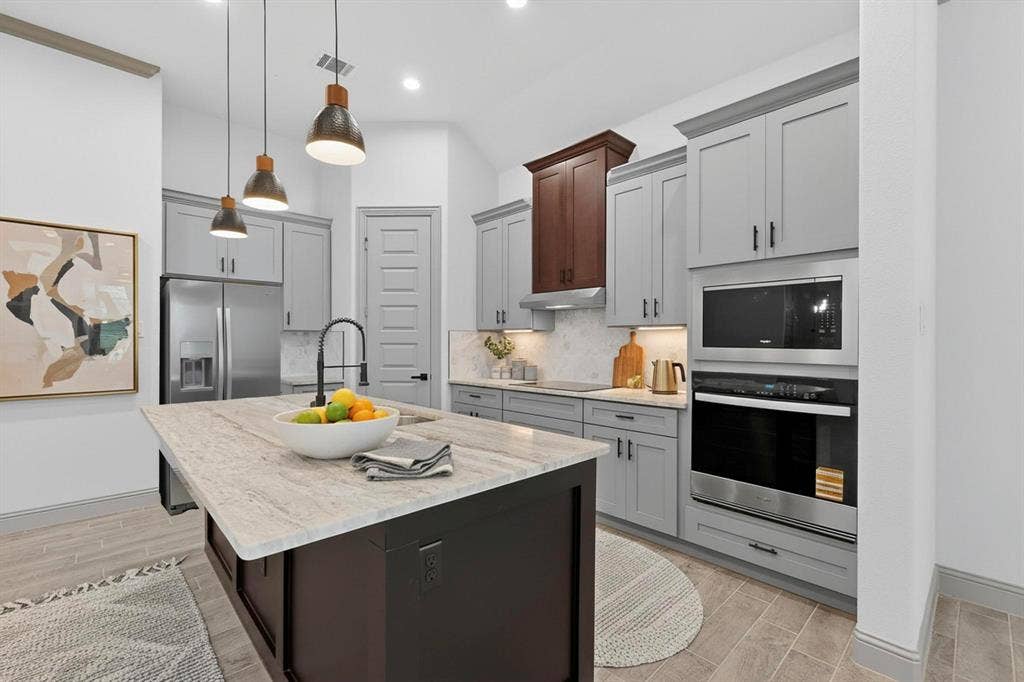 108 Palomita Circle, Athens, TX 75751 Virtual Staging