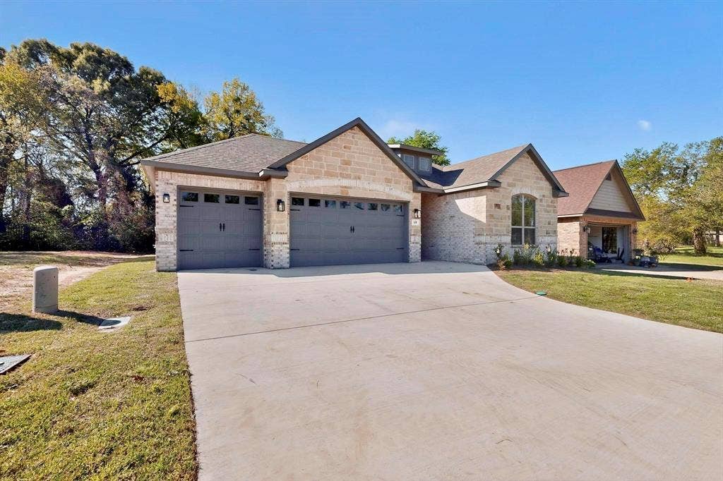 108 Palomita Circle, Athens, TX 75751 108 Palomita Circle, Athens, TX 75751