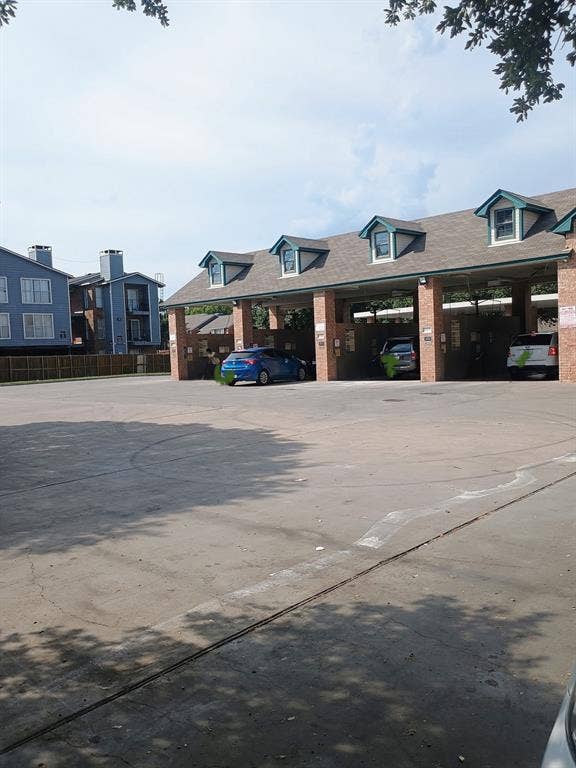 Property photo for 7803 Mccallum Boulevard, Dallas, TX