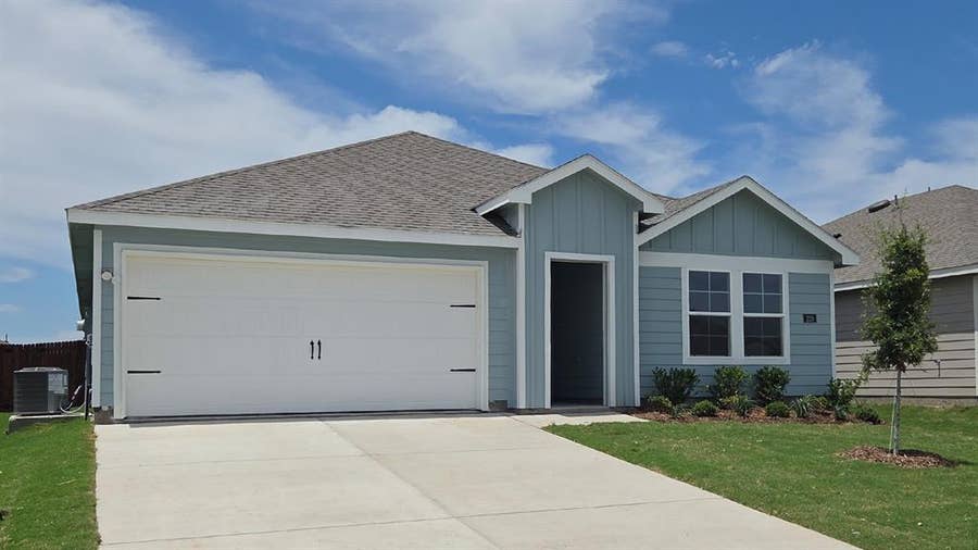 Property photo for 228 Whispering Pine Drive, Royse City, TX