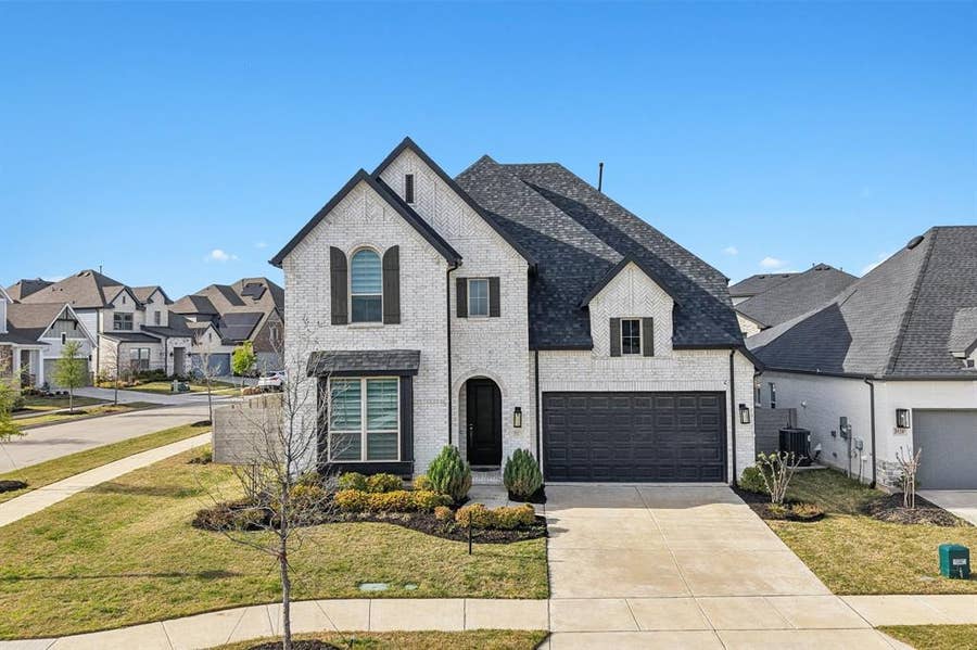 Property photo for 3524 Mescalbean Drive, McKinney, TX