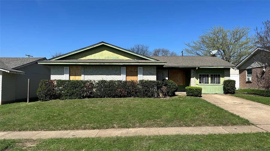 Property photo for 6451 MOONHILL Drive, Dallas, TX