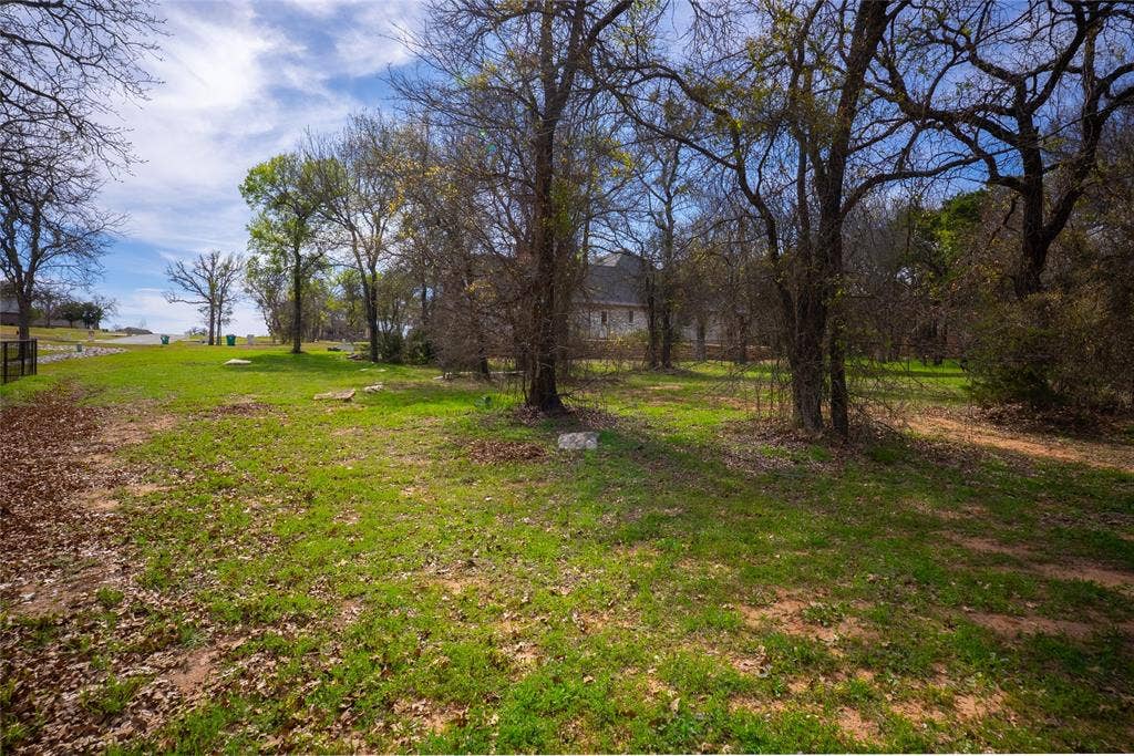 3856 Legend Trail, Granbury, TX 76049 3856 Legend Trail, Granbury, TX 76049
