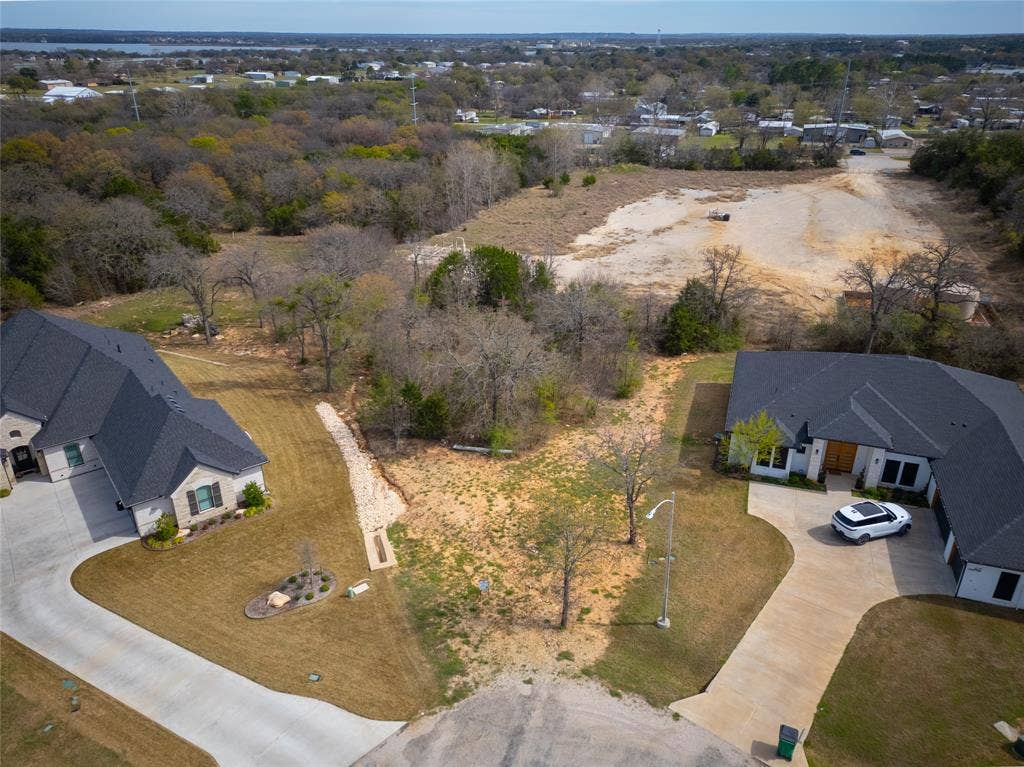 4012 Legend Trail, Granbury, TX 76049 4012 Legend Trail, Granbury, TX 76049