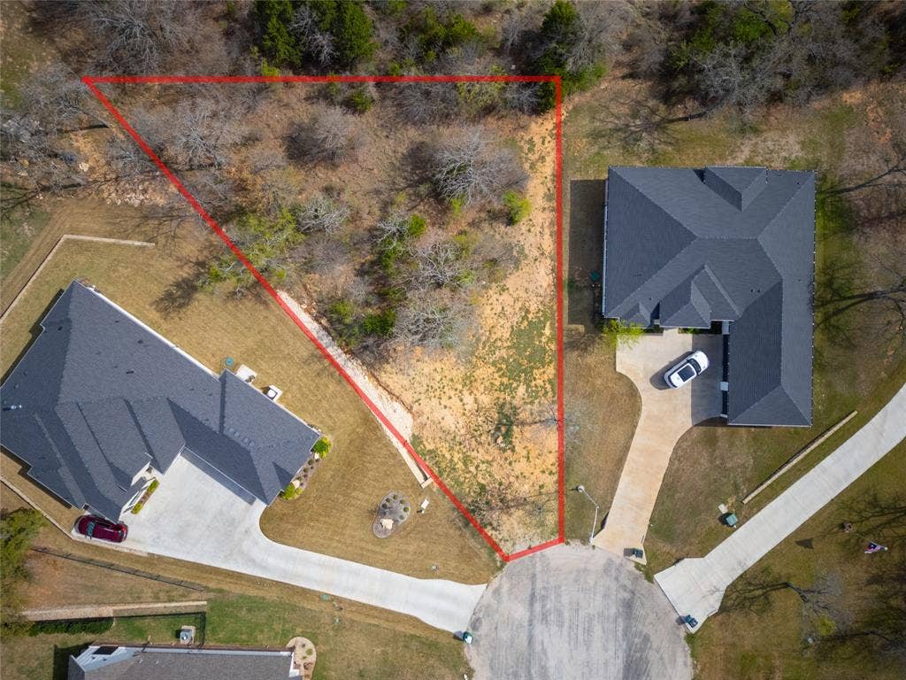 4012 Legend Trail, Granbury, TX 76049 4012 Legend Trail, Granbury, TX 76049