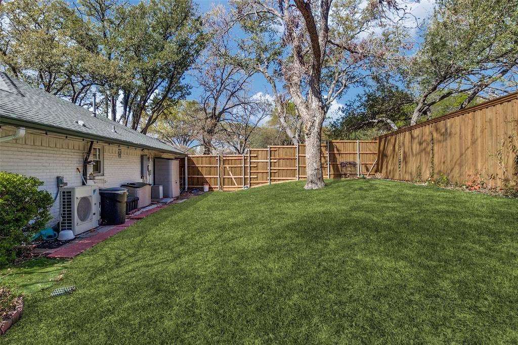 14810 Knollview Drive, Dallas, TX 75248 View of fenced backyard