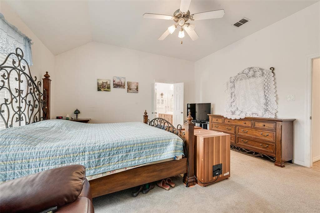 14001 Oak Bark Drive, Haslet, TX 76052