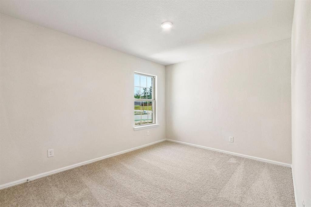 3512 Kingdom Drive, Denton, TX 76208 3512 Kingdom Drive, Denton, TX 76208