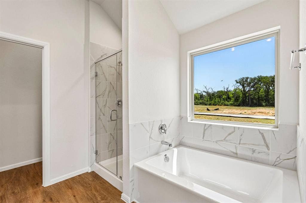 3512 Kingdom Drive, Denton, TX 76208 3512 Kingdom Drive, Denton, TX 76208
