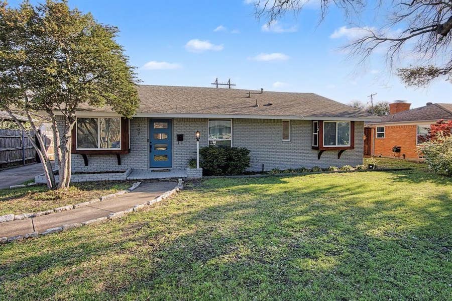 Property photo for 307 S Lindale Lane, Richardson, TX