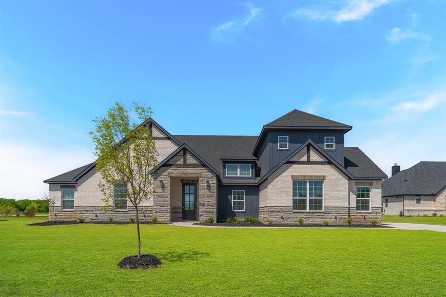 Property photo for 6220 Purple English Oak, Royse City, TX