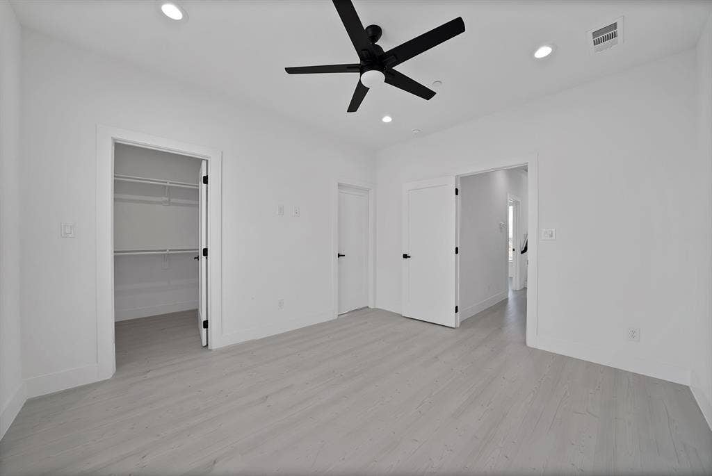 7207 Mohawk Drive, #102, Dallas, TX 75235 7207 Mohawk Drive, #102, Dallas, TX 75235