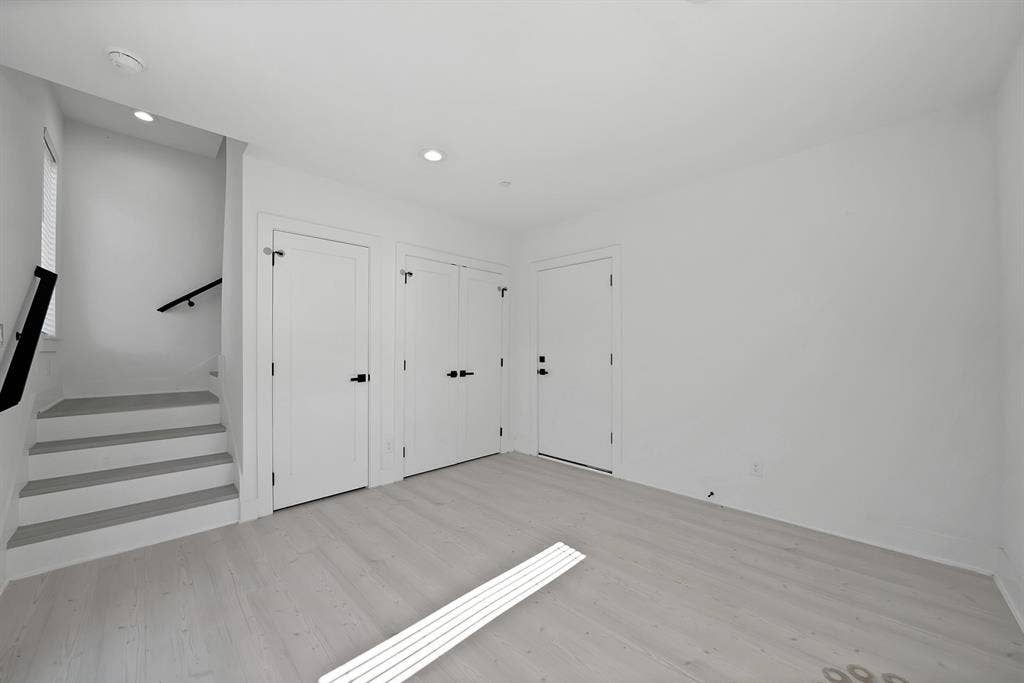 7207 Mohawk Drive, #102, Dallas, TX 75235 7207 Mohawk Drive, #102, Dallas, TX 75235