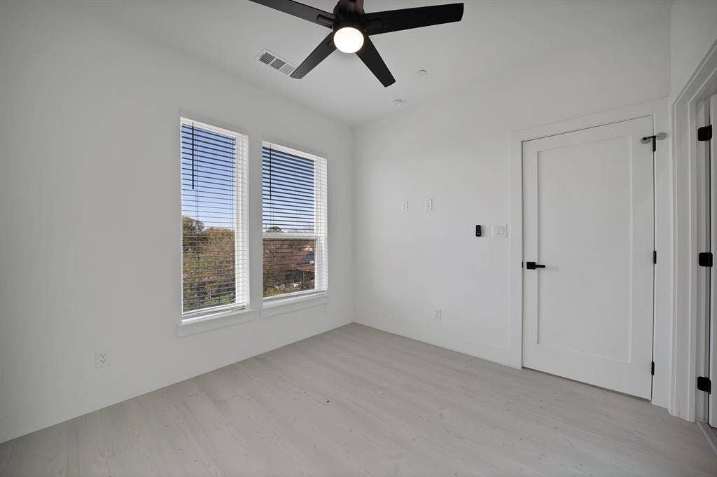 7207 Mohawk Drive, #102, Dallas, TX 75235 7207 Mohawk Drive, #102, Dallas, TX 75235