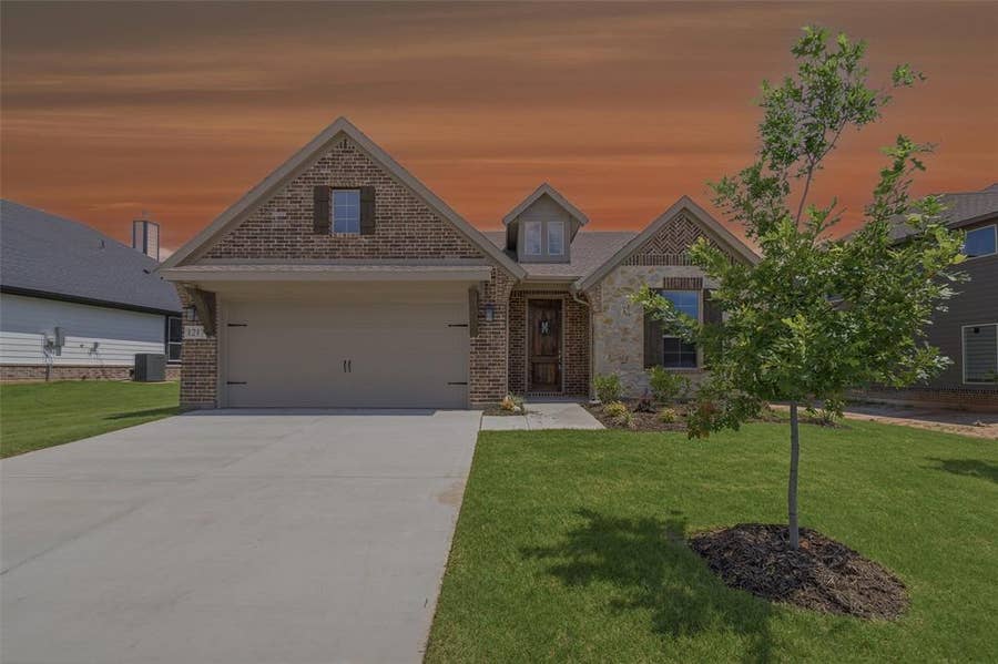Property photo for 1217 Colca Drive, Springtown, TX