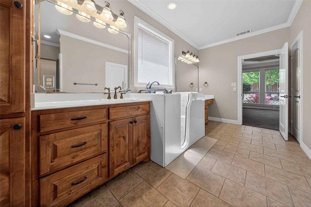 16542 Milwood Place, Tyler, TX 75703 16542 Milwood Place, Tyler, TX 75703