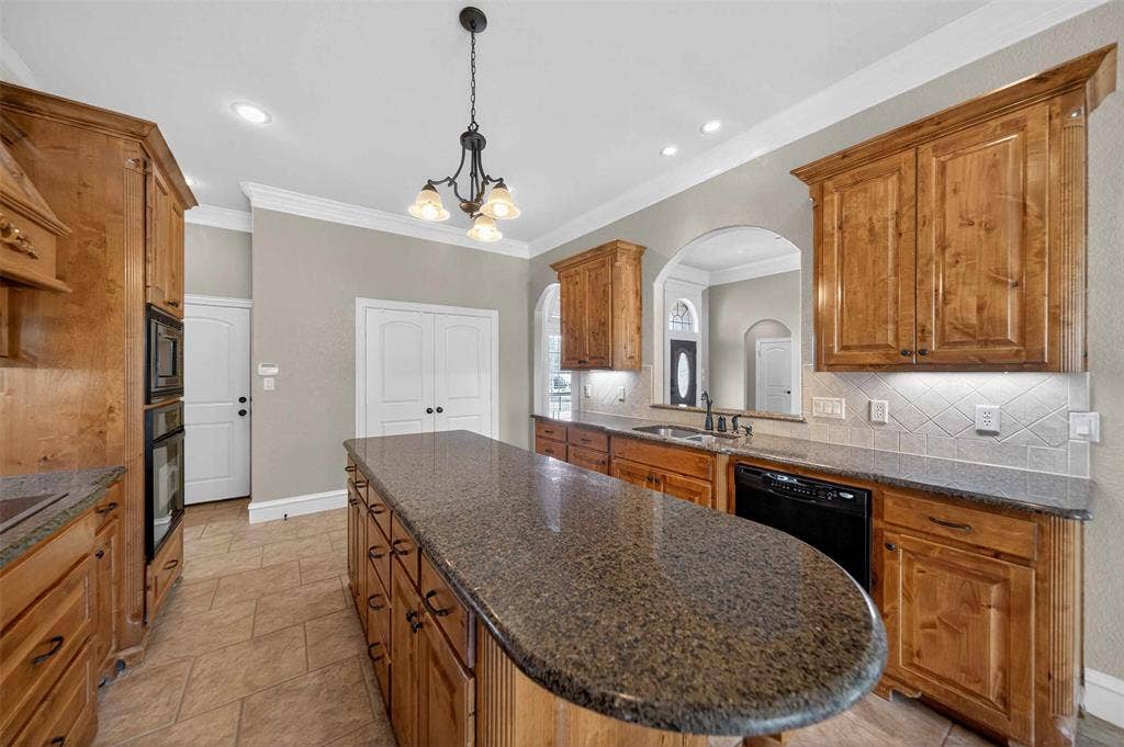 16542 Milwood Place, Tyler, TX 75703 16542 Milwood Place, Tyler, TX 75703