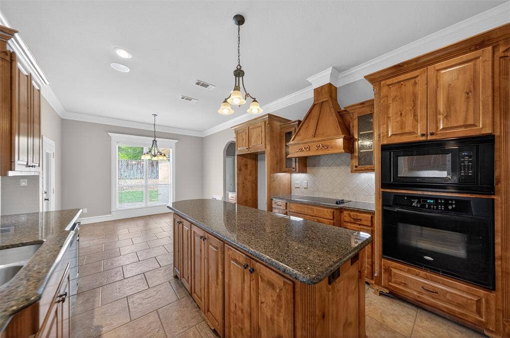 16542 Milwood Place, Tyler, TX 75703 16542 Milwood Place, Tyler, TX 75703