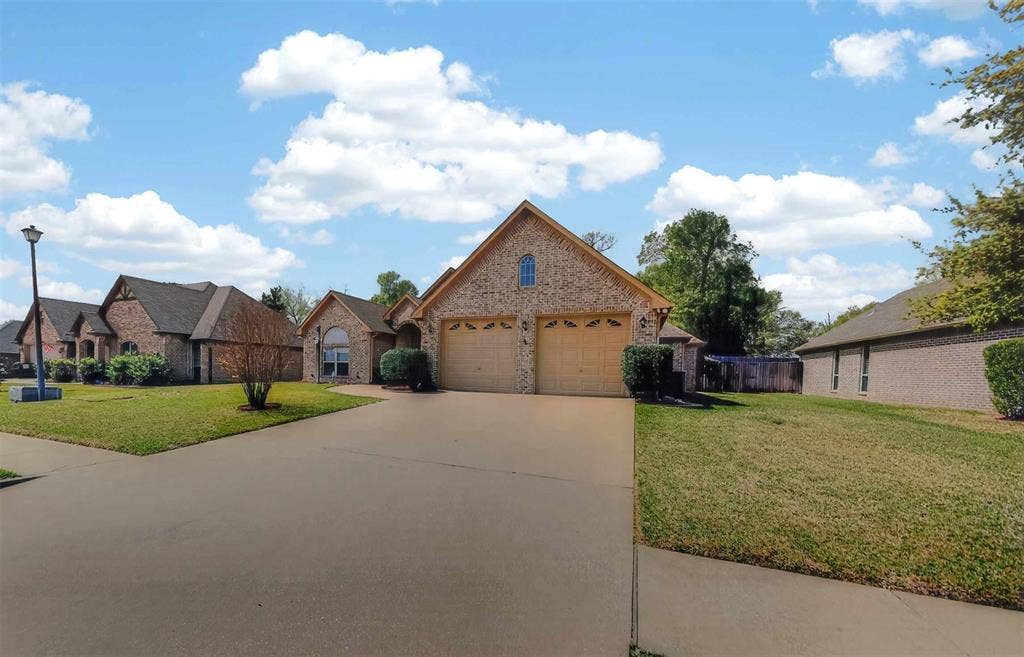 16542 Milwood Place, Tyler, TX 75703 16542 Milwood Place, Tyler, TX 75703