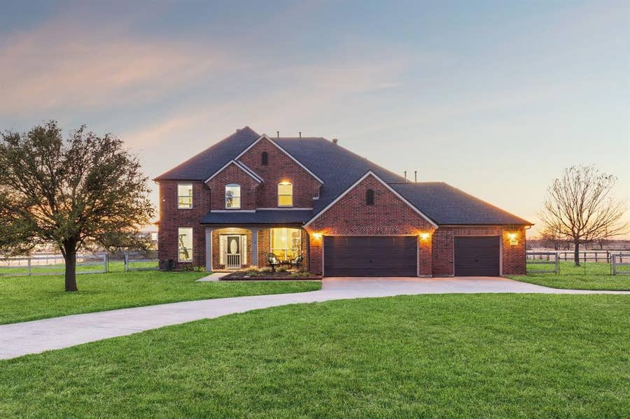 Property photo for 5121 Summerview Lane, Celina, TX