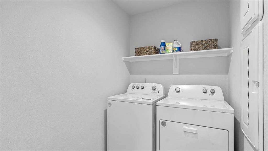 1732 LEEVON Lane, Fort Worth, TX 76140