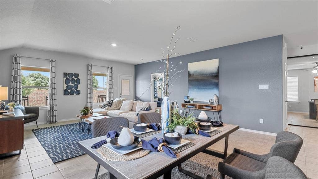 1732 LEEVON Lane, Fort Worth, TX 76140