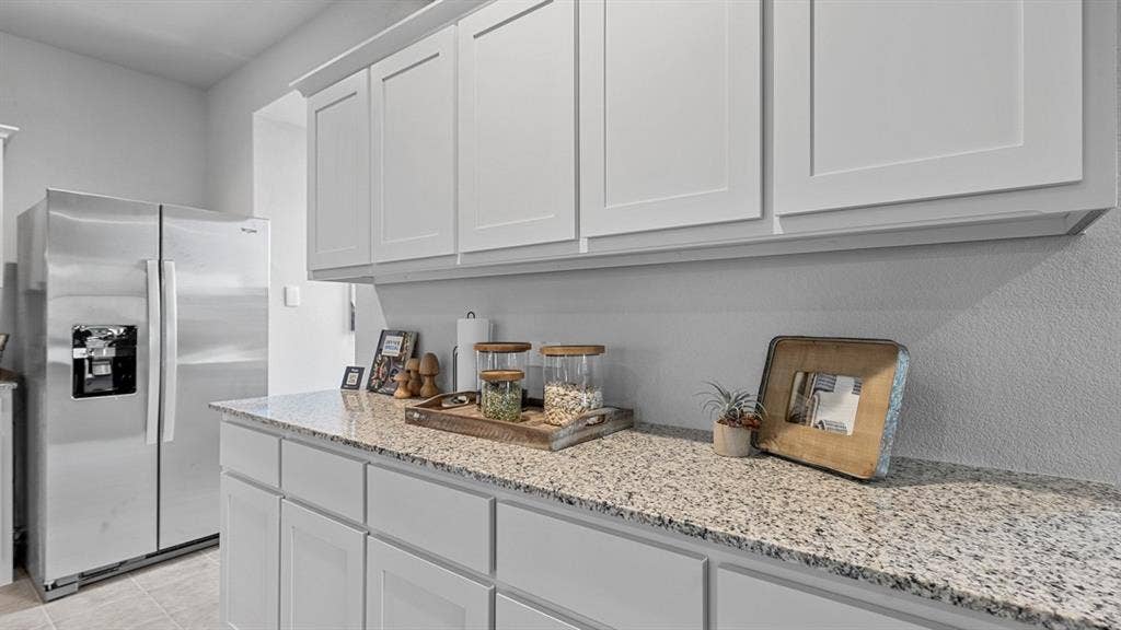 1732 LEEVON Lane, Fort Worth, TX 76140