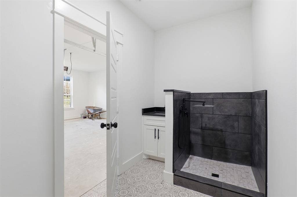 7694 Portwood Road, Azle, TX 76020 7694 Portwood Road, Azle, TX 76020