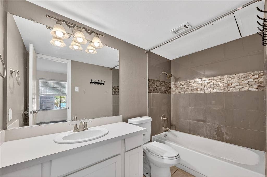 5335 Bent Tree Forest Drive, #119, Dallas, TX 75248