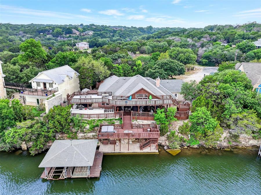 Property photo for 4508 Chavez Court, Granbury, TX