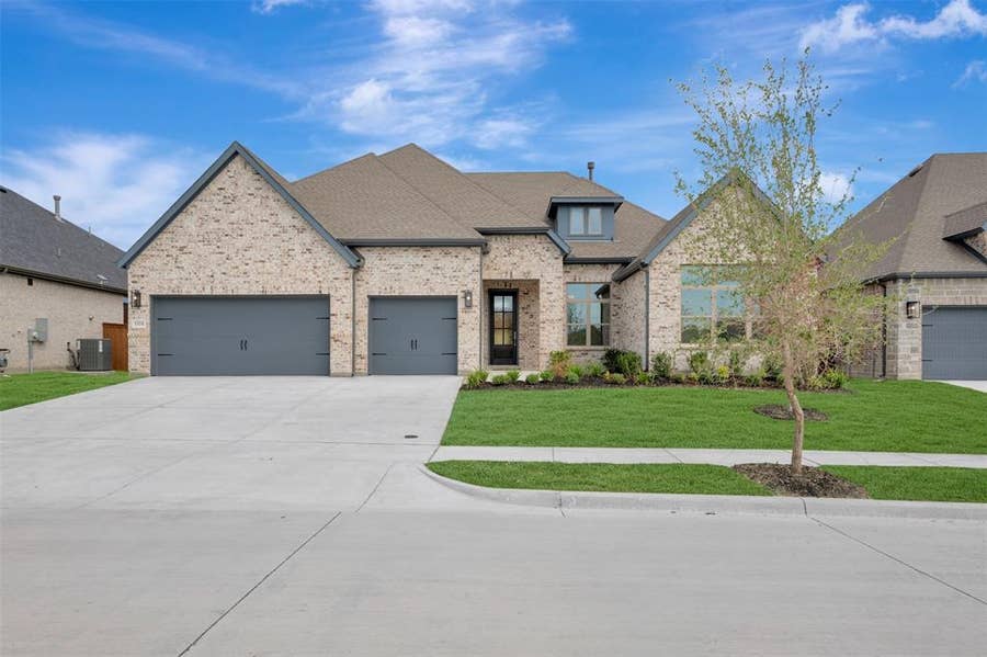 Property photo for 1324 Castello Drive, Fate, TX