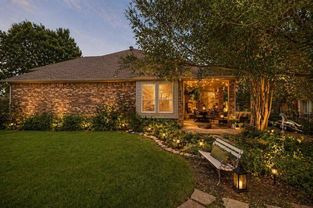 351 Southern Hills Drive, Fairview, TX 75069 Side Yard Virtually Staged