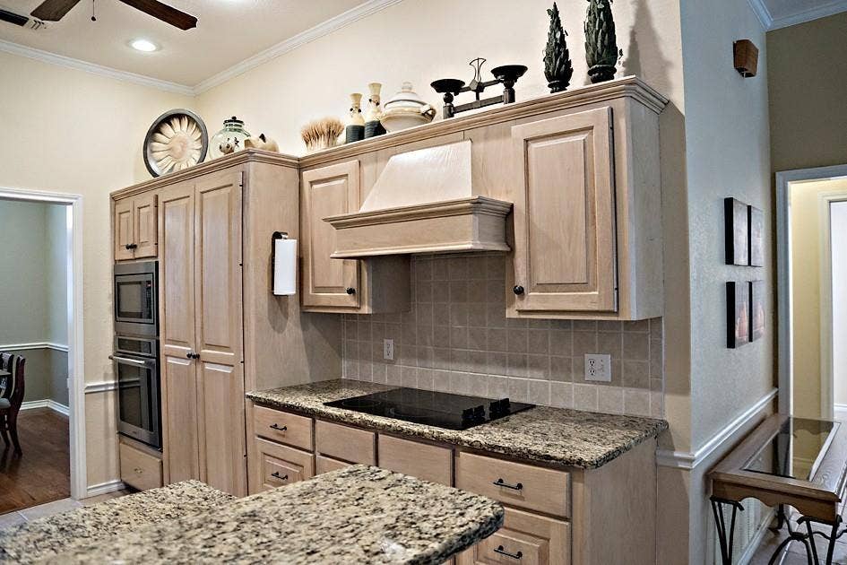 1111 Lonnie Drive, Athens, TX 75751