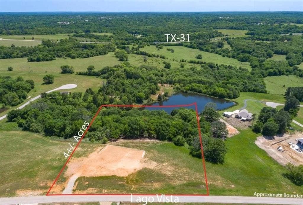 5395 Lago Vista Drive, Athens, TX 75752 5395 Lago Vista Drive, Athens, TX 75752