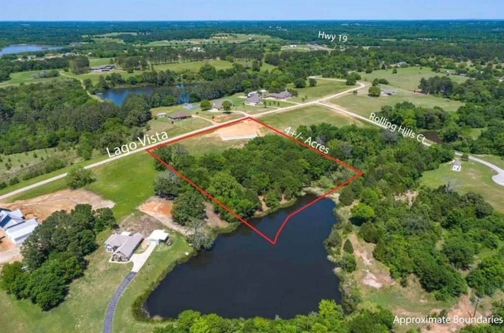 5395 Lago Vista Drive, Athens, TX 75752 5395 Lago Vista Drive, Athens, TX 75752