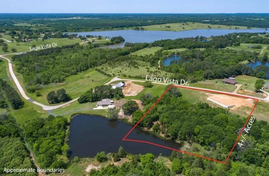 5395 Lago Vista Drive, Athens, TX 75752 5395 Lago Vista Drive, Athens, TX 75752