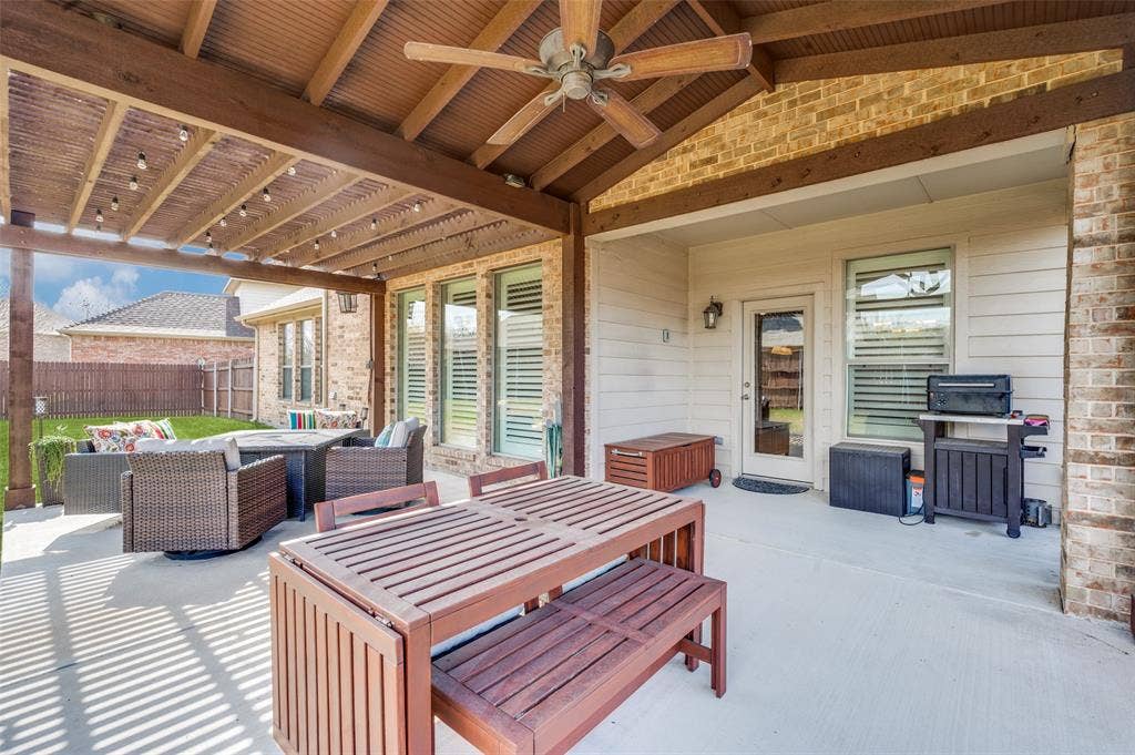 159 Courtney Bay Lane, Argyle, TX 76226 159 Courtney Bay Lane, Argyle, TX 76226