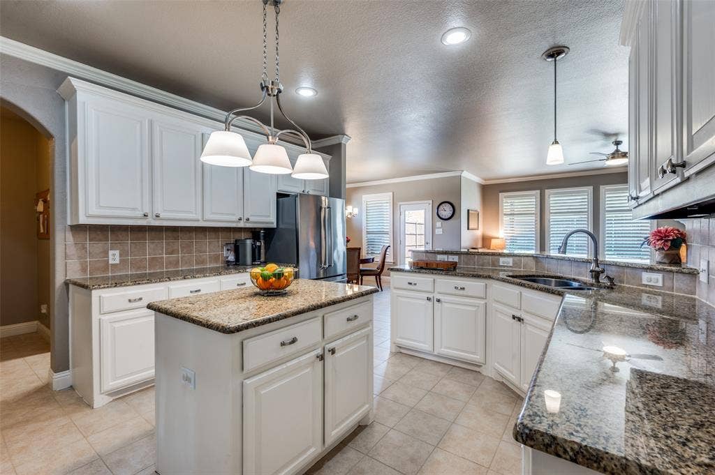 159 Courtney Bay Lane, Argyle, TX 76226 159 Courtney Bay Lane, Argyle, TX 76226