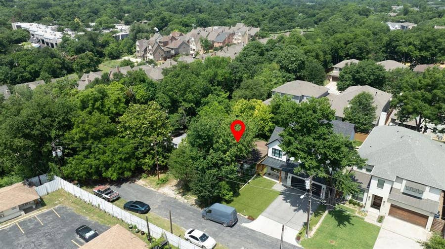 Property photo for 1805 Lucerne Street, Dallas, TX