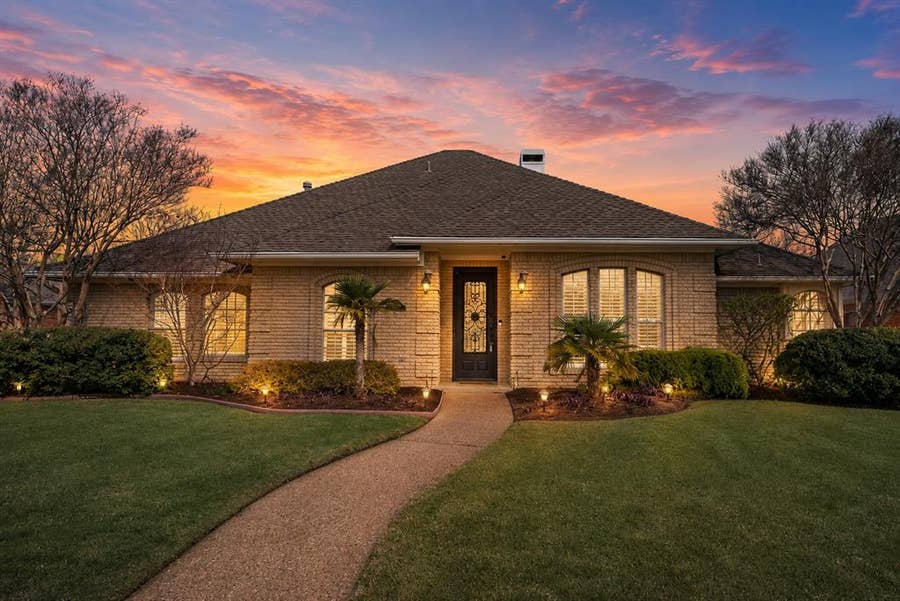 Property photo for 2405 Powderhorn Drive, Plano, TX