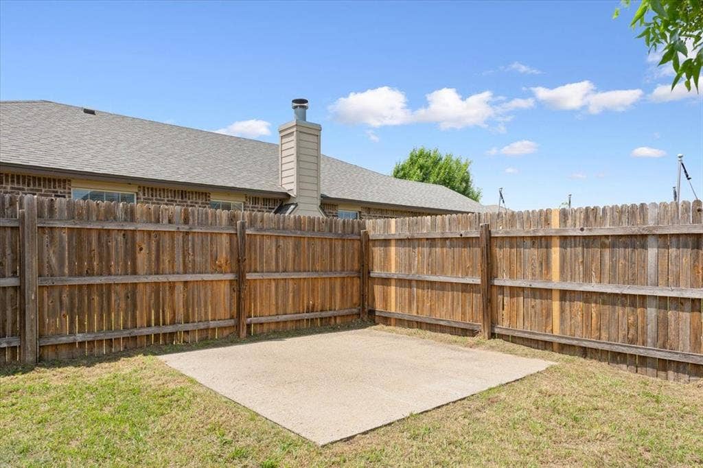 9448 Centennial Drive, Waco, TX 76708 9448 Centennial Drive, Waco, TX 76708