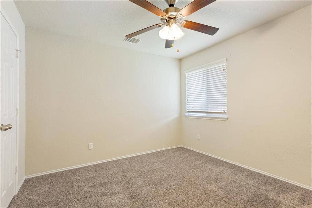 9448 Centennial Drive, Waco, TX 76708 9448 Centennial Drive, Waco, TX 76708