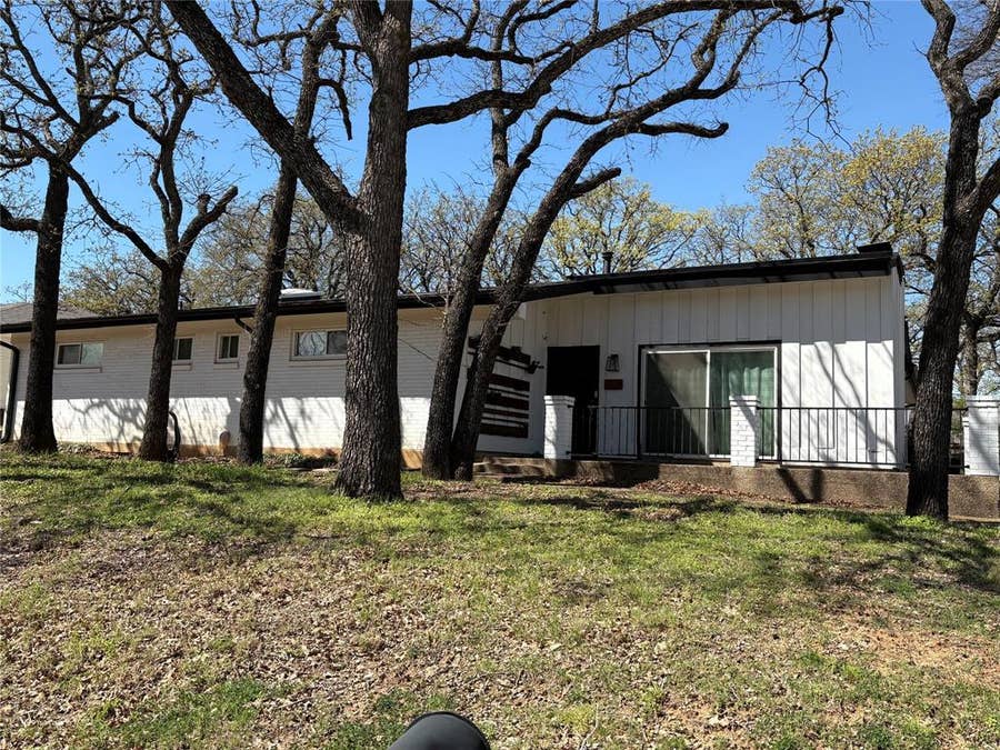 Property photo for 1121 Wade Drive, Bedford, TX