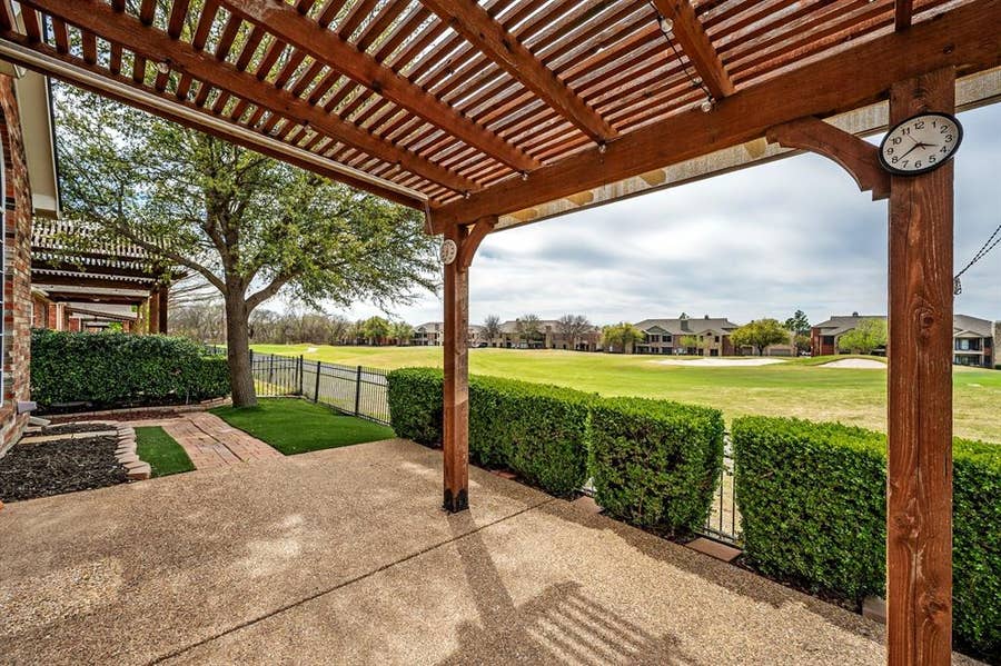 Property photo for 2112 Stone Creek Drive, McKinney, TX