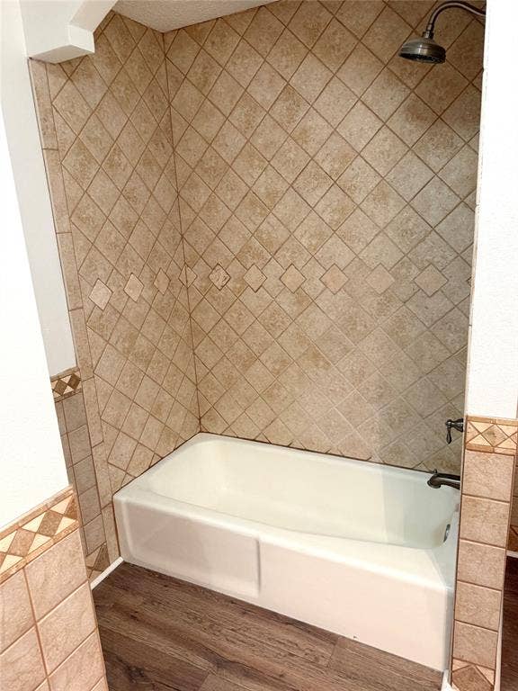 520 Baker Drive, Hurst, TX 76054 520 Baker Drive, Hurst, TX 76054
