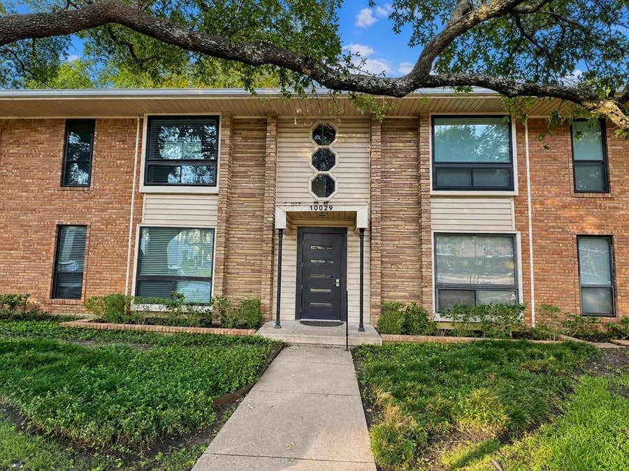 Property photo for 10029 Regal Park Lane, #212, Dallas, TX