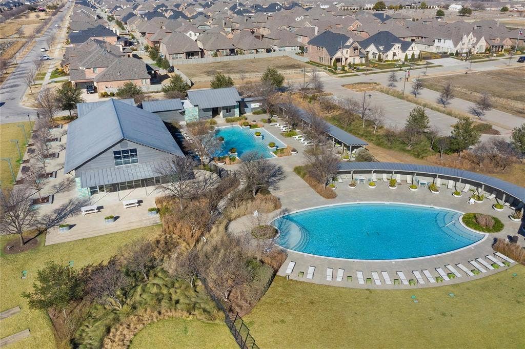 816 Trailside Lane, Argyle, TX 76226