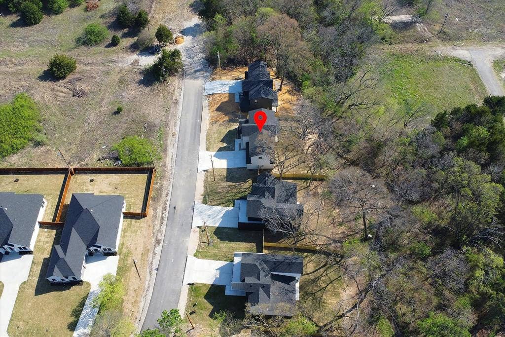 121 Lakeshore Lane, Glenn Heights, TX 75154 121 Lakeshore Lane, Glenn Heights, TX 75154