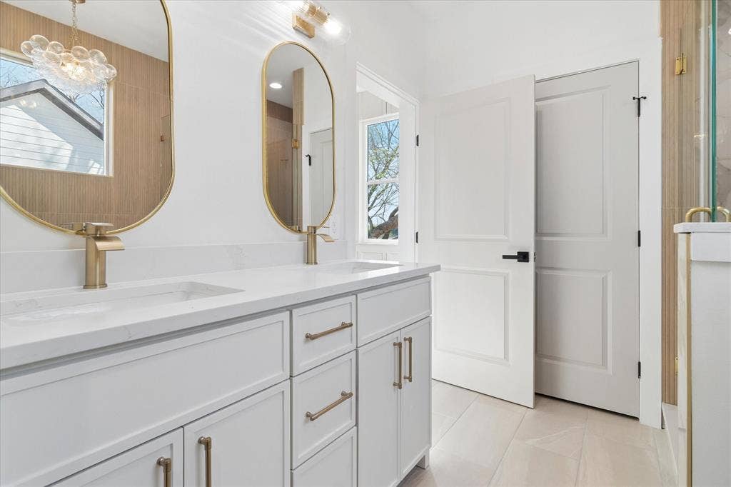 121 Lakeshore Lane, Glenn Heights, TX 75154 121 Lakeshore Lane, Glenn Heights, TX 75154
