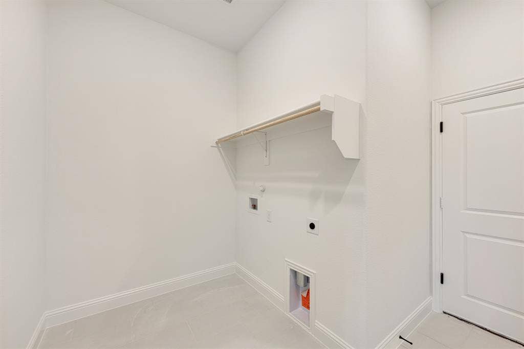 208 Sweetwater Drive, Commerce, TX 75428 208 Sweetwater Drive, Commerce, TX 75428